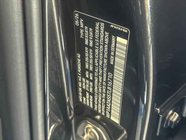 2026 Porsche Macan Unknown