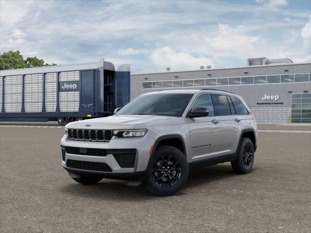2026 Jeep Grand Cherokee Altitude 4x4 for sale in Troy, MI