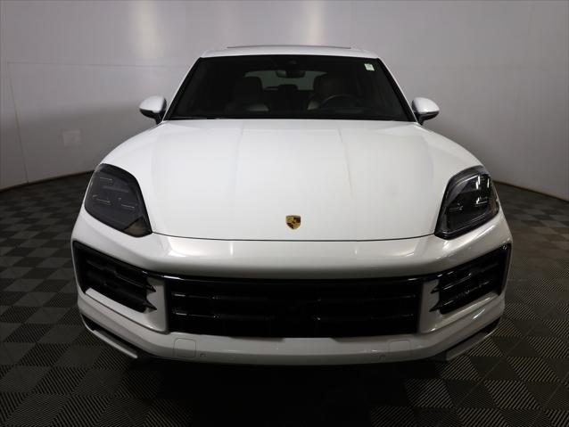 2024 Porsche Cayenne Base