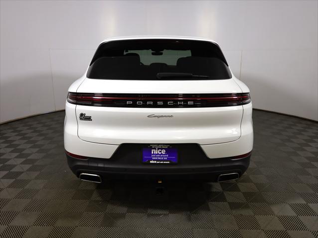 2024 Porsche Cayenne Base