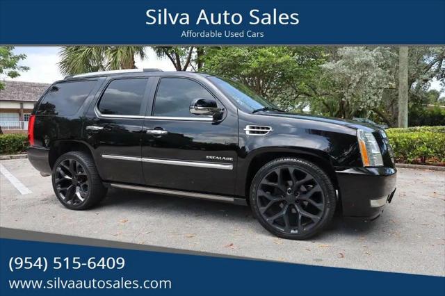 2011 Cadillac Escalade Premium for sale in Pompano Beach, FL