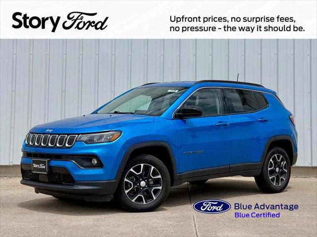 2022 Jeep Compass Latitude 4x4 for sale in Story City, IA
