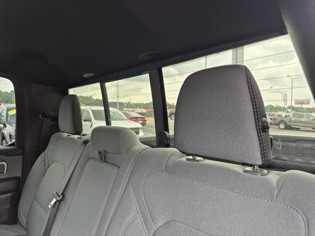 2023 Ram 1500 Big Horn Crew Cab 4x4 57 Box