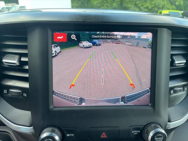 2022 Ram 1500 Big Horn Crew Cab 4x4 64 Box