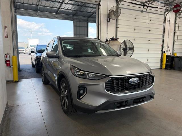 2023 Ford Escape Platinum for sale in Groveport, OH