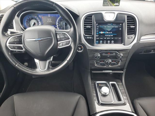 2021 Chrysler 300 Touring