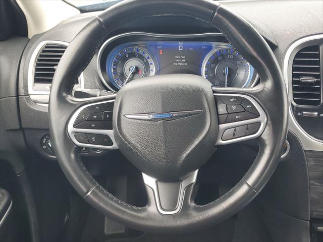 2021 Chrysler 300 Touring
