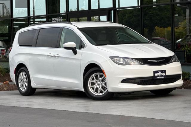 2021 Chrysler Voyager LXI