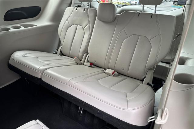 2021 Chrysler Voyager LXI