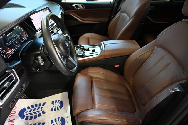2021 BMW X5 M50i
