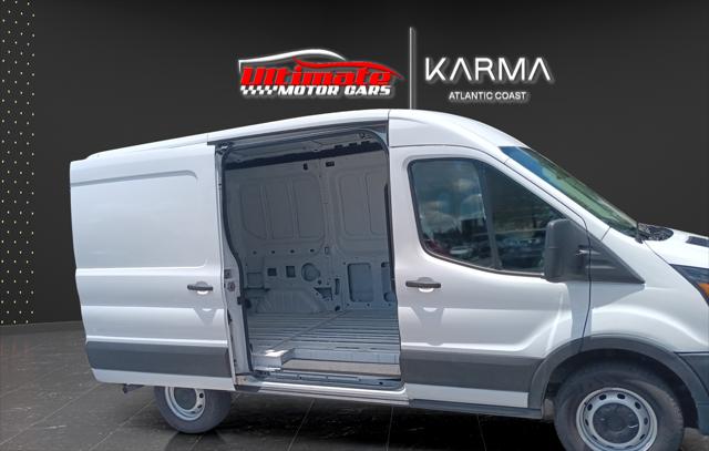 2023 Ford Transit Cargo Van Base