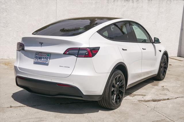 2021 Tesla Model Y Long Range Dual Motor All-Wheel Drive