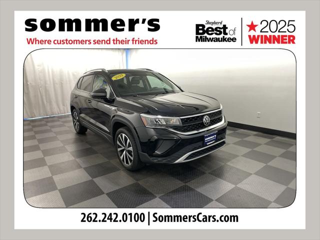 2022 Volkswagen Taos 1.5T SE for sale in Mequon, WI