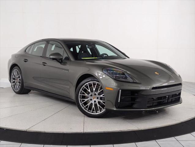 2026 Porsche Panamera E-Hybrid 4