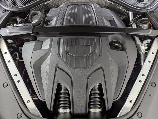 2026 Porsche Panamera E-Hybrid 4