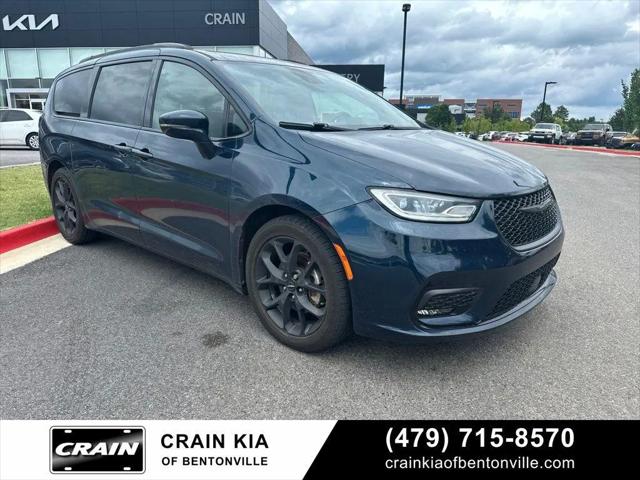2021 Chrysler Pacifica Touring for sale in Bentonville, AR