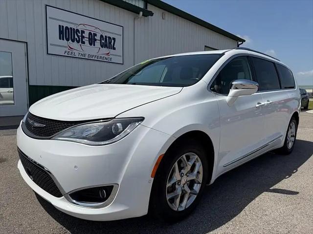 2018 Chrysler Pacifica Limited for sale in Rochester, IN