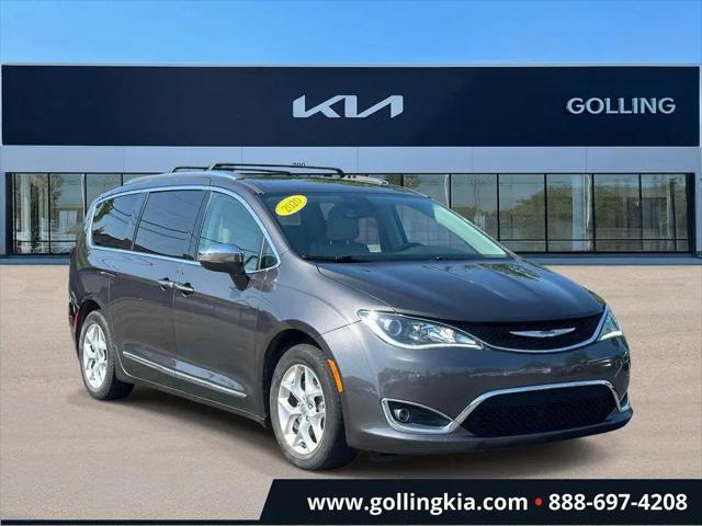 2020 Chrysler Pacifica Limited for sale in Madison Heights, MI