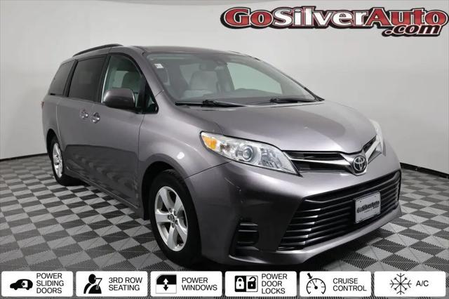 2018 Toyota Sienna LE 8 Passenger for sale in Frankfort, IL