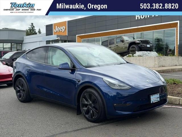 2025 Tesla Model Y Long Range Dual Motor All-Wheel Drive for sale in Milwaukie, OR
