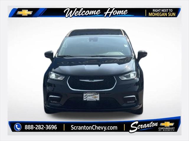 2023 Chrysler Pacifica Touring L for sale in Norwich, CT