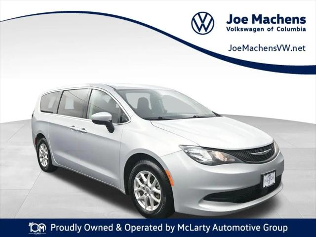 2022 Chrysler Voyager LX for sale in Columbia, MO