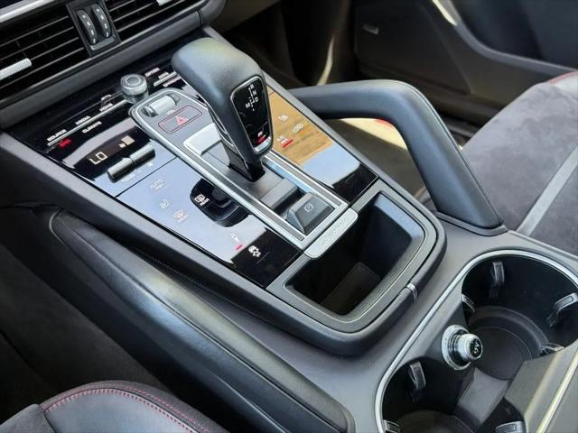 2023 Porsche Cayenne GTS