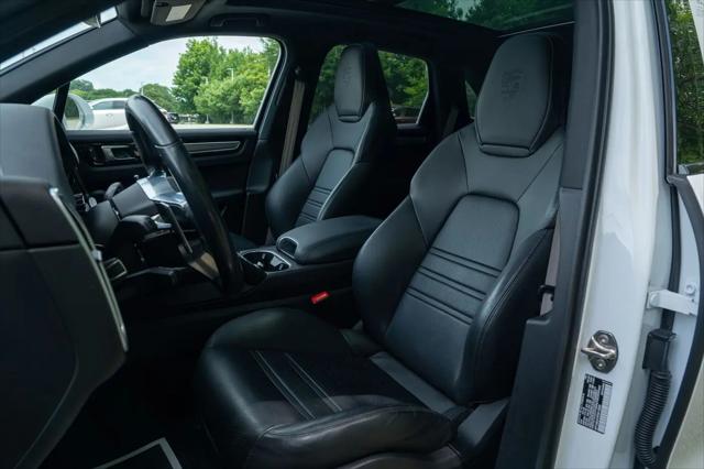 2023 Porsche Cayenne S