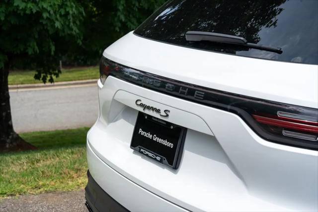 2023 Porsche Cayenne S