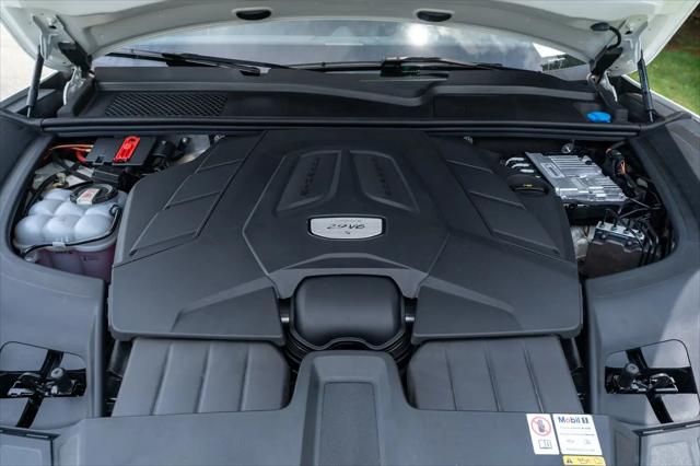 2023 Porsche Cayenne S