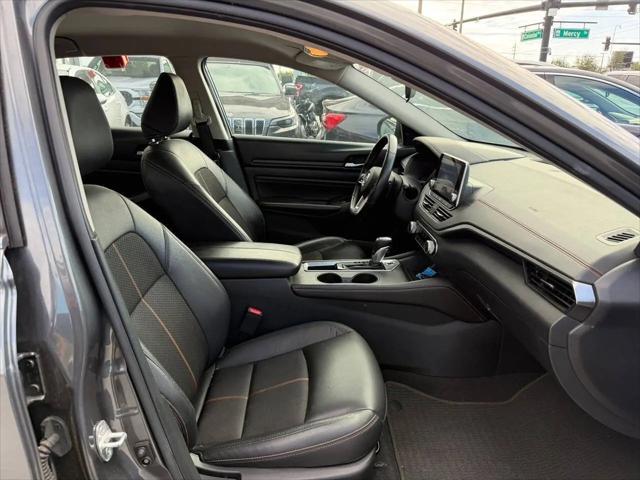 2021 Nissan Altima SR FWD