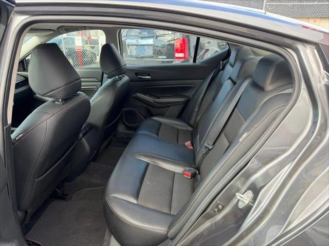 2021 Nissan Altima SR FWD