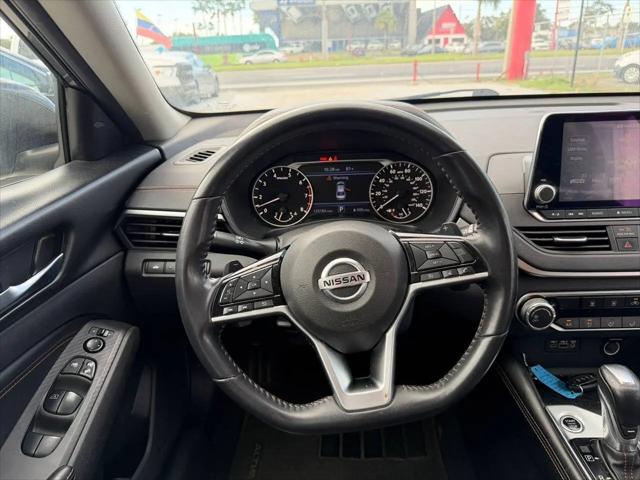 2021 Nissan Altima SR FWD