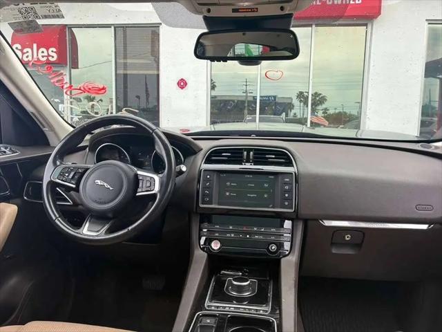 2018 Jaguar F-PACE 35t Prestige