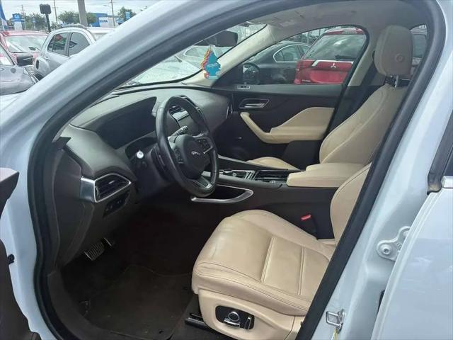 2019 Jaguar F-PACE 30t Prestige