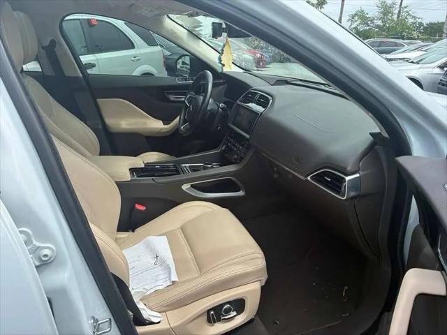 2019 Jaguar F-PACE 30t Prestige