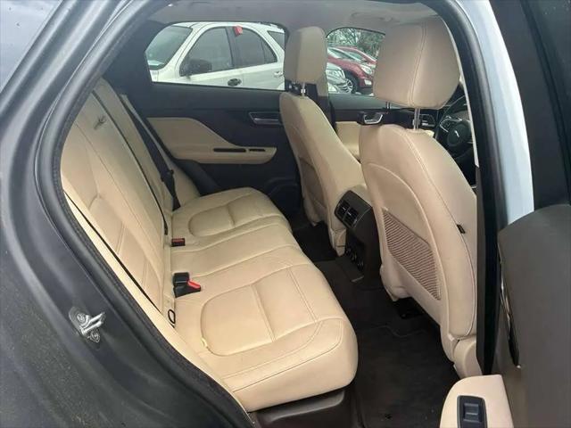 2019 Jaguar F-PACE 30t Prestige