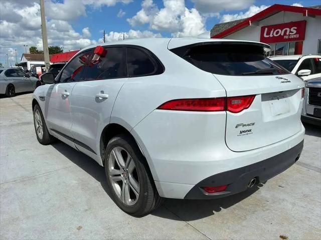 2017 Jaguar F-PACE 35t R-Sport