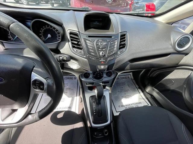 2016 Ford Fiesta SE