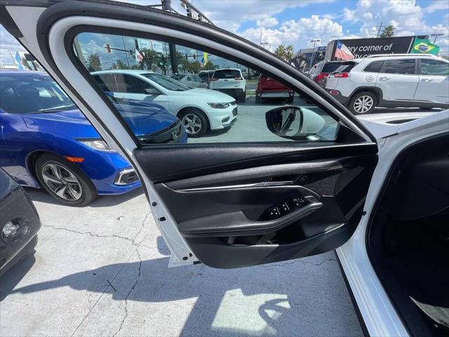 2024 Mazda Mazda3 2.5 S Preferred