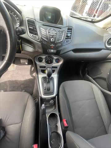 2016 Ford Fiesta SE