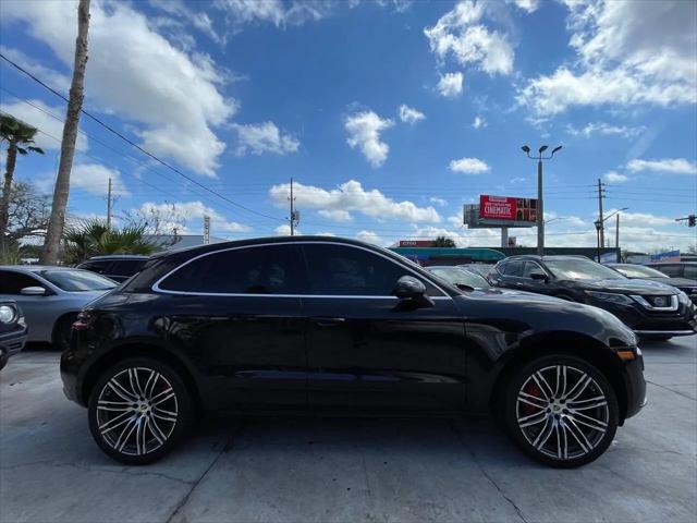 2015 Porsche Macan Turbo