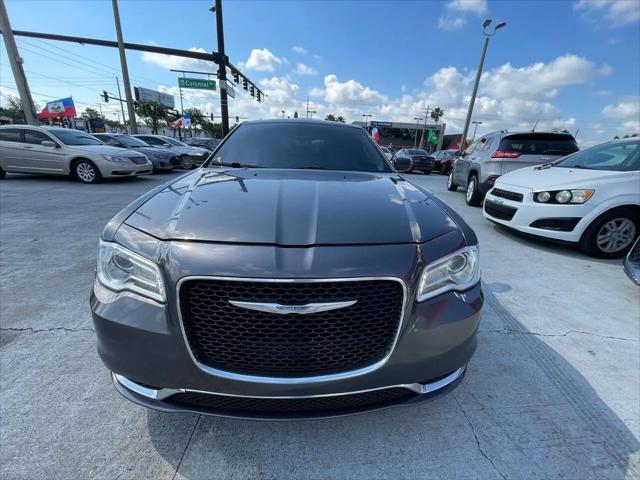 2016 Chrysler 300 Limited for sale in Miami, FL
