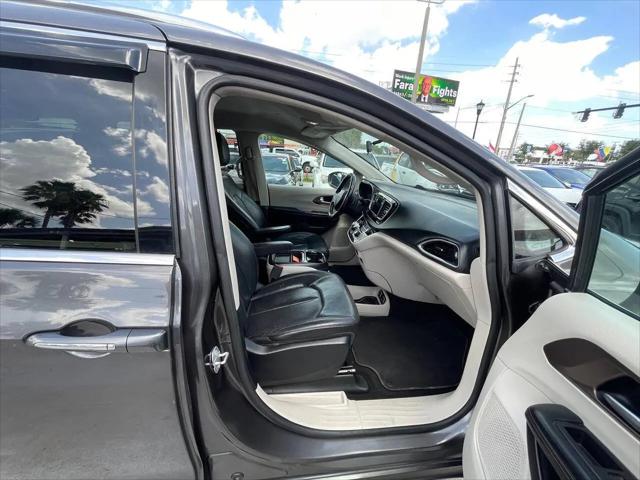 2018 Chrysler Pacifica Touring L