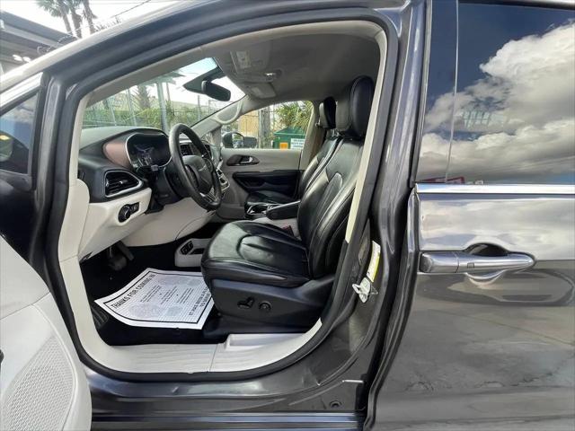 2020 Chrysler Voyager LXI