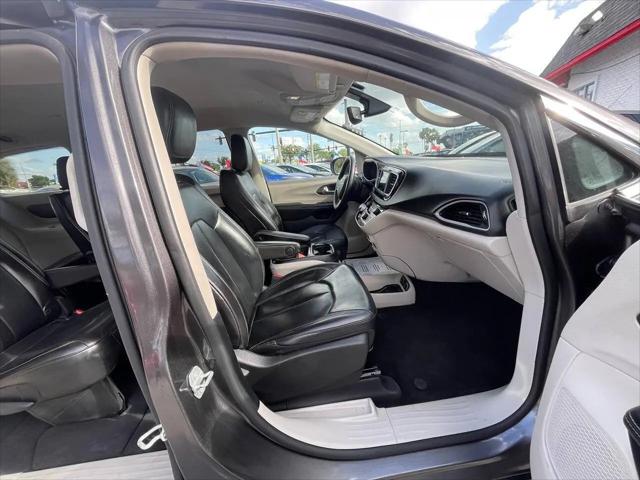 2020 Chrysler Voyager LXI