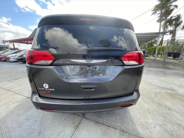 2020 Chrysler Voyager LXI