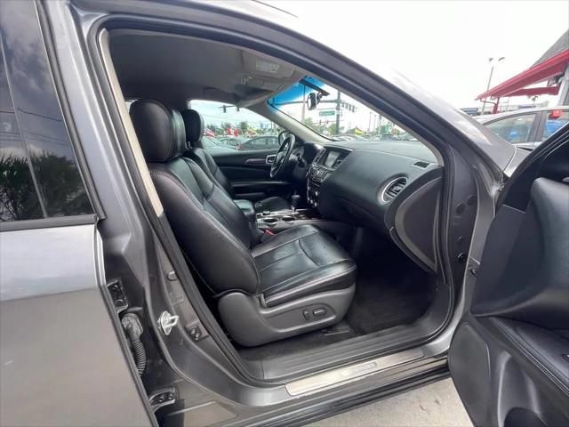 2015 Nissan Pathfinder SL