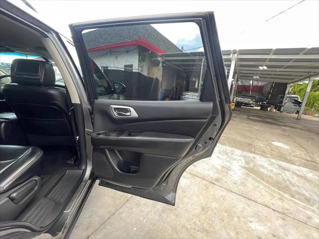 2015 Nissan Pathfinder SL