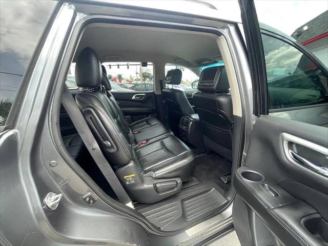 2015 Nissan Pathfinder SL